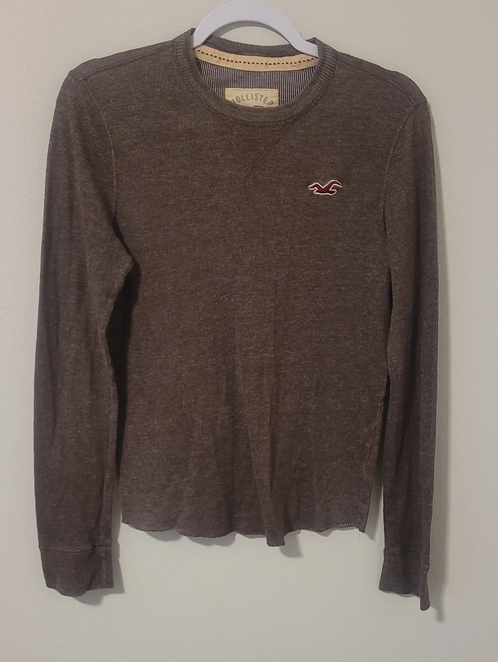 Hollister Men's Brown Heather Crewneck Sweater with Logo